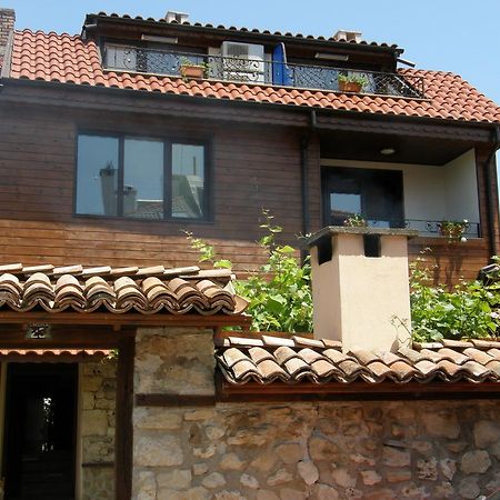 Emona Guest House Nesebar Esterno foto