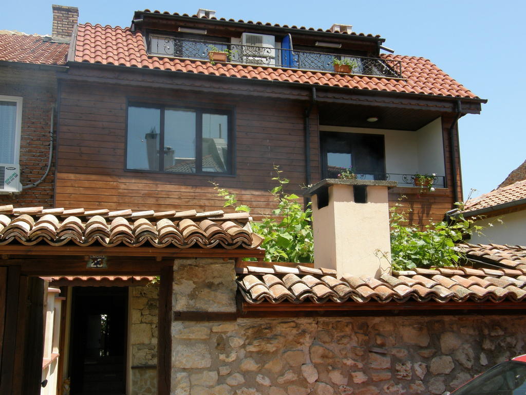 Emona Guest House Nesebar Esterno foto